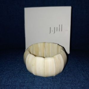 J Jill White and Ivory Hued Stretch Cuff Shell Style Statement Bracelet